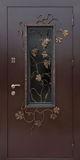Стальная термодверь с художественной ковкой и стеклом (коричневое порошковое покрытие)
