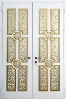 Двустворчатая металлическая термодверь с белыми панелями МДФ RAL с патиной золото