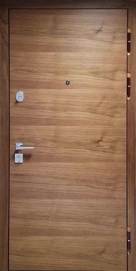 Внешняя сторона